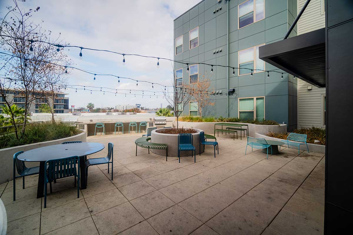 Connect Highstar patio