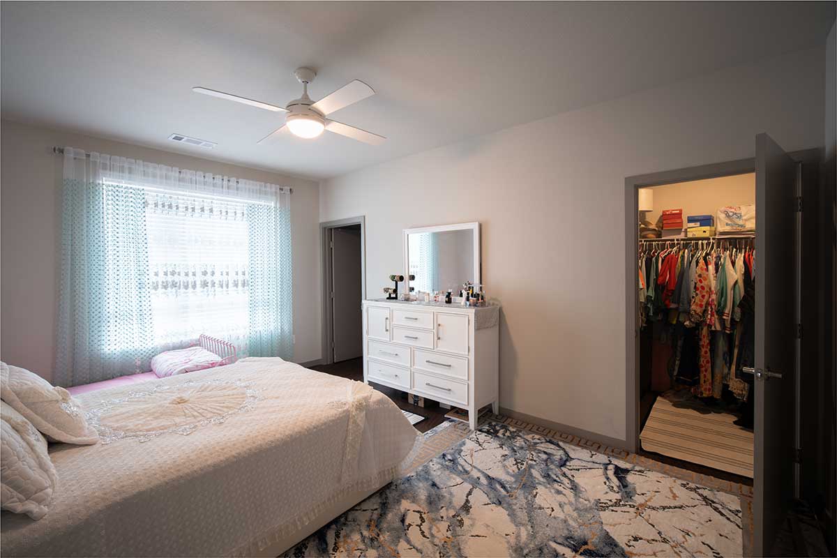 Connect HighStar Apartment